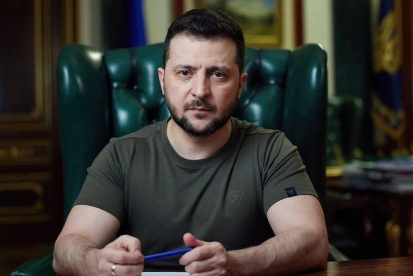 Zelenski: Ukrayna nəzarət olunan silah ixracına hazırlaşır