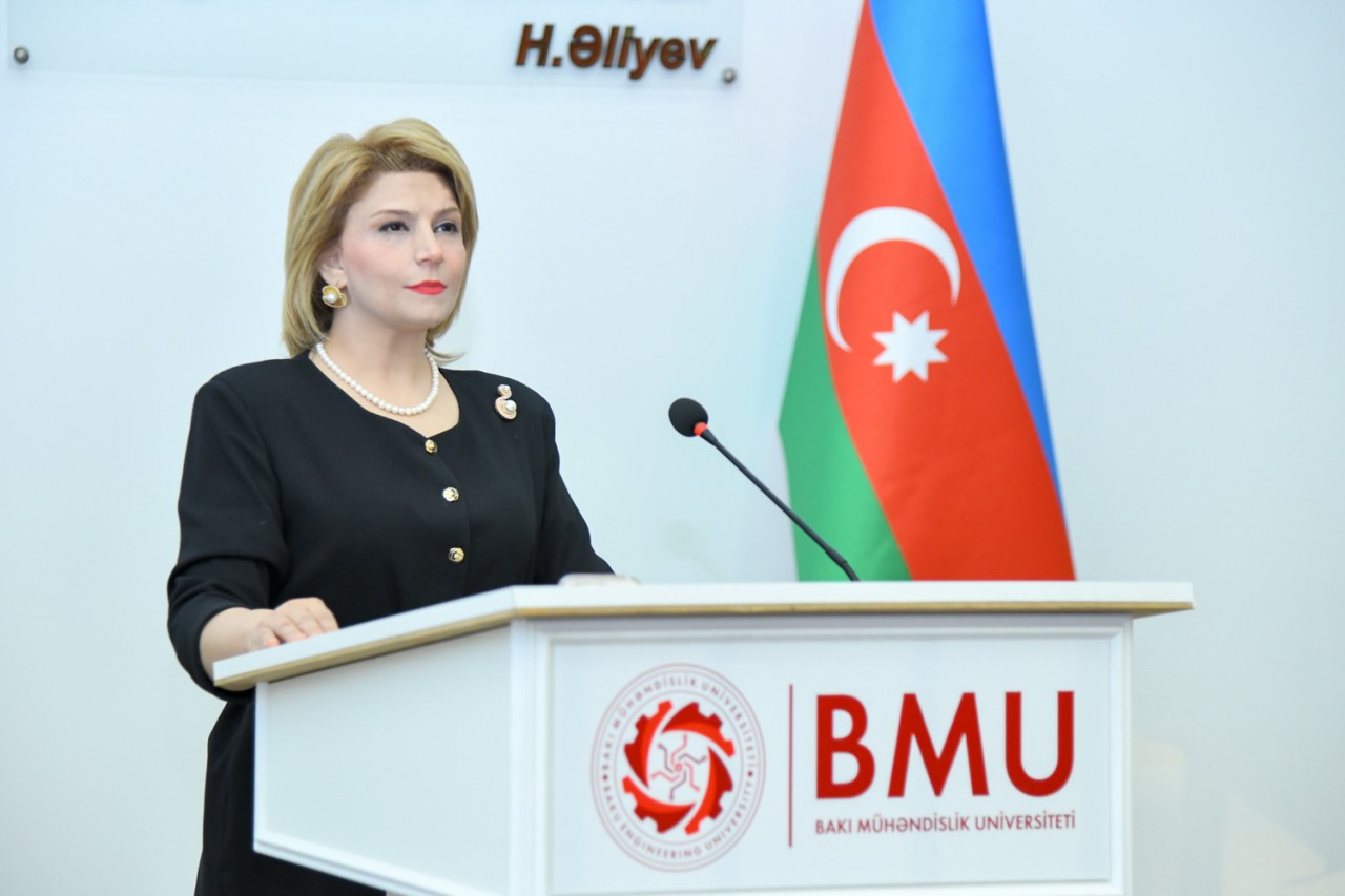 BMU-nun rektoru ikili diplom proqramından danışdı - FOTOLAR