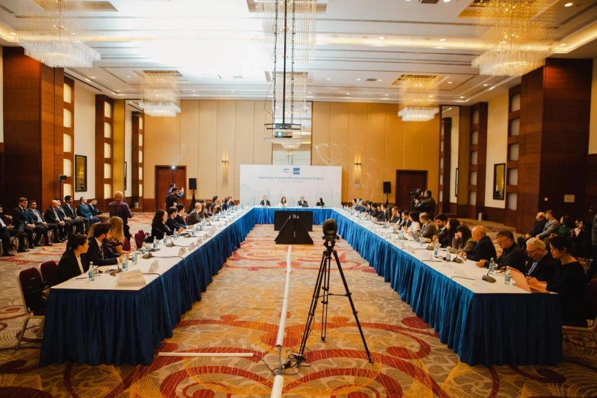 ADY-nin dekarbonizasiyası üzrə strateji layihəyə start verildi - FOTOLAR ADY-nin dekarbonizasiyası üzrə strateji layihəyə start verildi - FOTOLAR