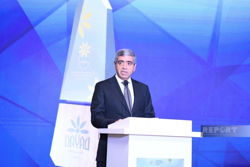 Nazir: Əmək müqavilələrinin 96 %-i elektron formada bağlanılıb