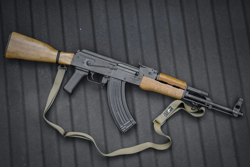 Həftəsonu 18 avtomat, 4 tapança aşkarlanıb