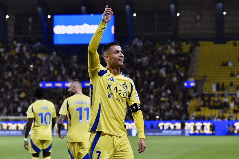 Ronaldu karyerasında 960-cı qolunu vurub