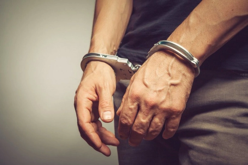 İran vətəndaşı vasitəsilə əldə etdiyi narkotiki Bakıda satan şəxs tutulub