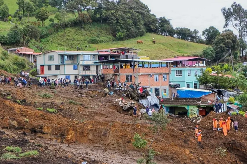 Kolumbiyada leysan və torpaq sürüşməsi nəticəsində onlarla insan ölüb