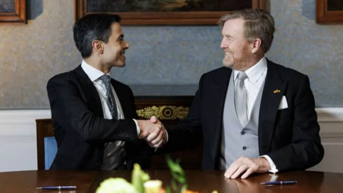 Niderlandın yeni hökuməti and içib