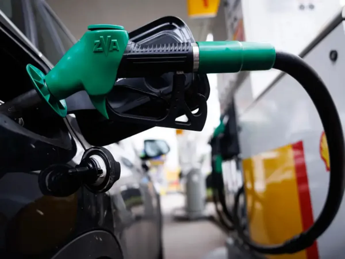 Banqladeş təchizat problemləri səbəbindən yanacaq idxalını artırır