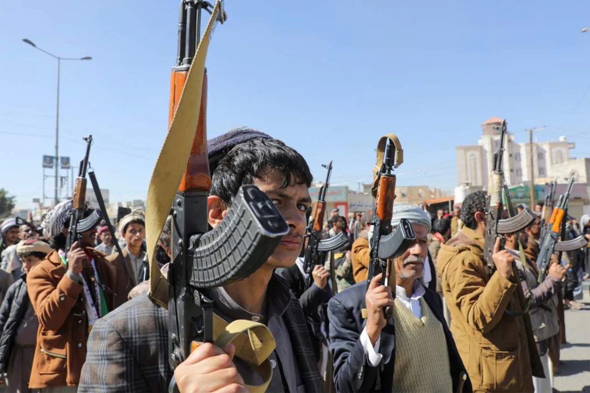 KİV: Ər-Riyad husiləri Yaxın Şərqdəki münaqişədə iştirakdan çəkindirmək istəyir