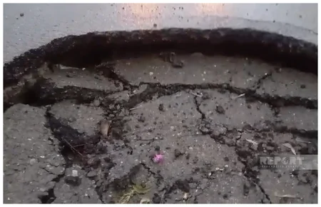 Cəlilabadda yolun bir hissəsi çöküb