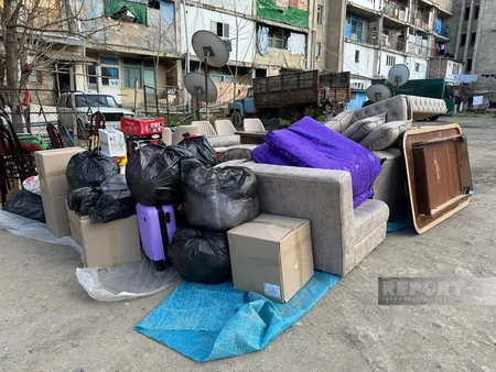 Kəlbəcər sakini: Ağlayaraq çıxdığımız yerlərə indi gülə-gülə qayıdırıq