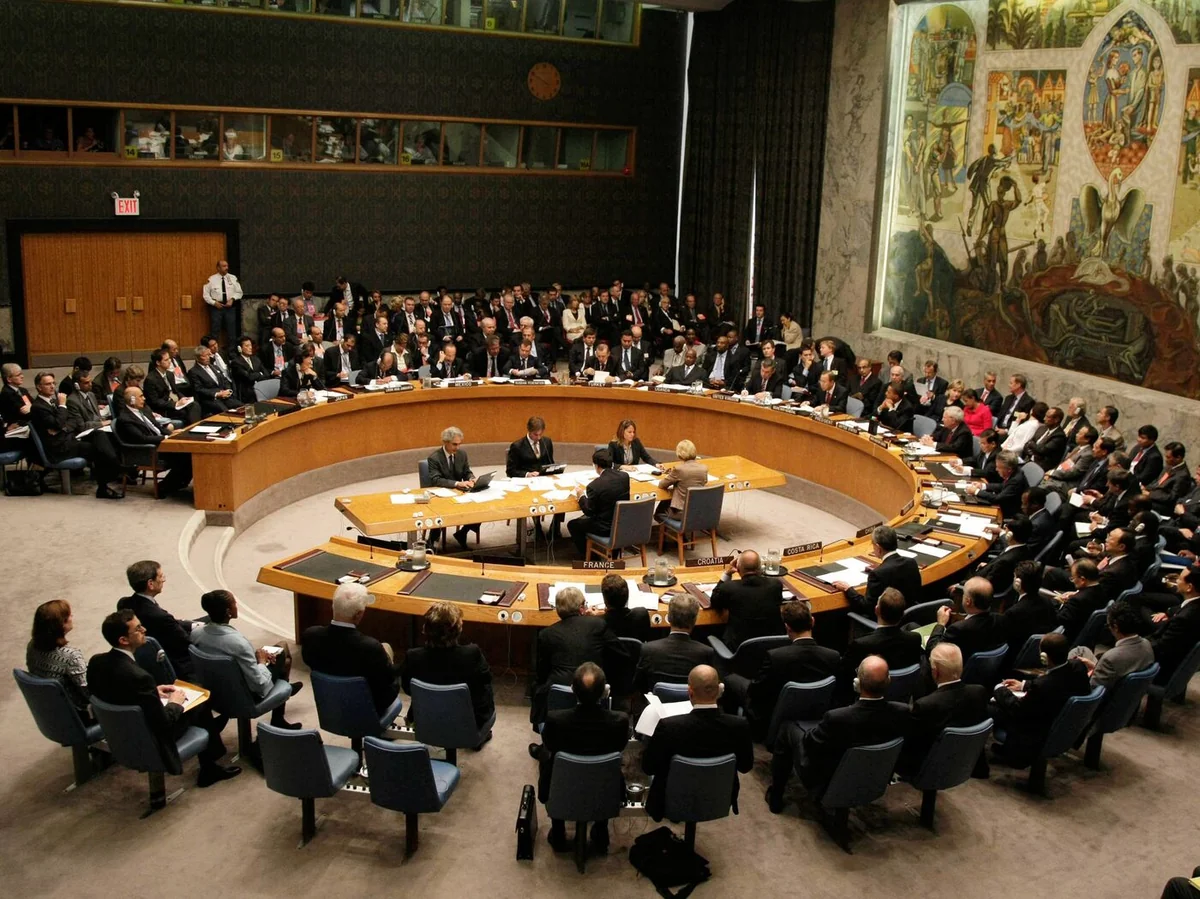 Pekin və Moskva BMT TŞ-nin Hörmüz boğazı üzrə qətnamə layihəsini bloklayıb