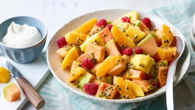Meyvə salatı sizi daha şirin qoxulu edə bilərmi? 